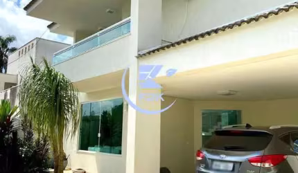 Casa à venda Vila Oliveira, Mogi das Cruzes 450m², 3 suítes(sendo 2 com sacadas