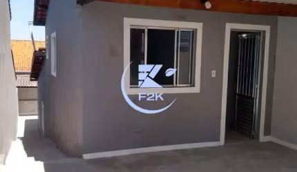 Casa térrea a venda em Arujá, contendo 2 dorms e amplo quintal