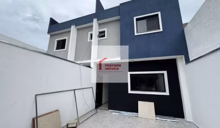 Imperdível Casa à Venda em Itaquera - São Paulo-SP! 3 Quartos, 1 Suíte, 1 Sala, 2 Banheiros, 2 Vagas de Garagem, 114m².