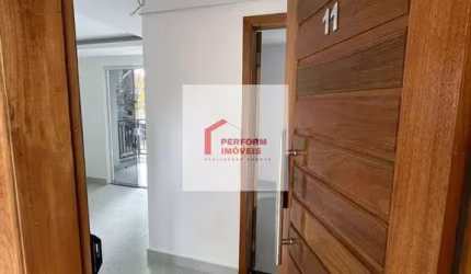 Apartamento á venda com 2 dormitórios no bairro Chácara Califórnia / SP.