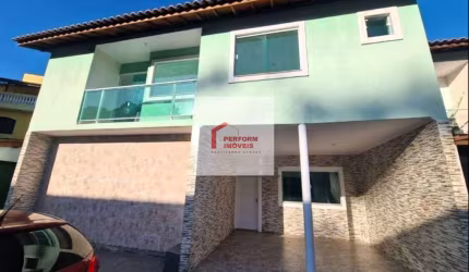 Sobrado á venda em condomínio fechado no bairro Itaquera / SP.