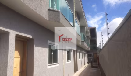 Casa à venda em São Paulo-SP, bairro Itaquera  2 quartos, sala, banheiro, 2 vagas de garagem  75,00m² de área.