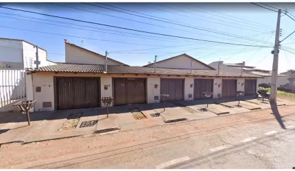 Casas de 524 m² à venda por R$ 1.250.000,00 no Solar Santa Rita - Goiânia/GO