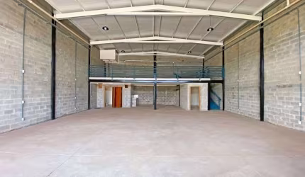 Galpão de 234m² à venda por R$ 880.000 na BR-060, saída para Rio Verde, no Setor Brasil Central - Goiânia/GO
