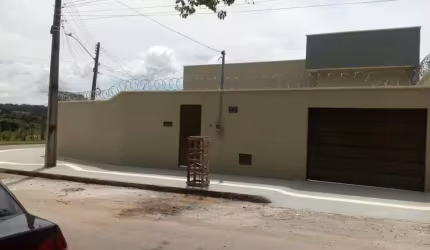 Casa com 02 quartos à venda, de 76m², R$ 350.000 no Residencial Brisas da Mata em Goiânia/GO