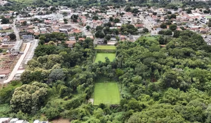 Chácara à venda de 9700 m² por R$ 4.000.000 na Vila Maria Luiza - Goiânia/GO