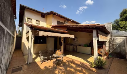 Sobrado de 127 m² com 04 quartos à venda por R$ 1.050.000 no Setor Jardim Vitória - Goiânia/GO