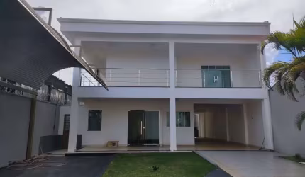 Sobrado de 300 m² com 04 quartos à venda por R$ 1.700.000 no Parque das Amendoeiras - Goiânia