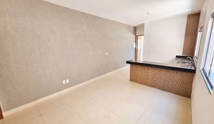 Casa de 75 m² com 02 quartos à venda por R$ 235.000 no Residencial Porto Seguro - Senador Canedo