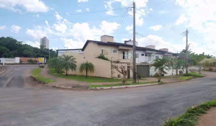 Sobrado de 159 m² com 04 quartos à venda por R$ 790.000 no Parque Amazônia - Goiânia