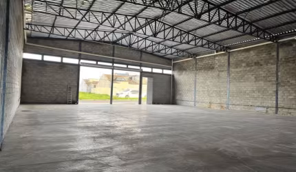 Galpão comercial de 400 m² à venda por R$ 1.400.000 no Setor Moinho dos Ventos - Goiânia