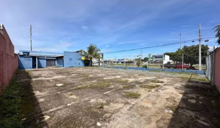 Galpão de 200 m² para alugar por R$ 4.950/mensais no Setor Garavelo - Aparecida de Goiânia