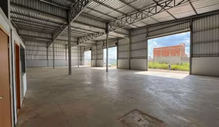 Galpão de 606 m² para alugar por R$ 12.500/mensais no Setor Sul - Trindade