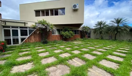 Prédio comercial de 686 m² para alugar por R$ 14.500/mensais no Setor Bueno - Goiânia