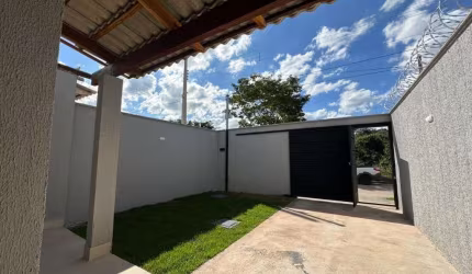 Casa de 103 m² com 03 quartos à venda por R$ 328.000 no Parque Dos Buritis 2 - Senador Canedo
