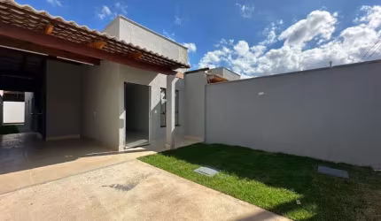 Casa de 103 m² com 03 quartos à venda por R$ 328.000 no Parque Dos Buritis 2 - Senador Canedo