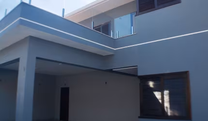 Imóvel de alto Padrão em Condomínio