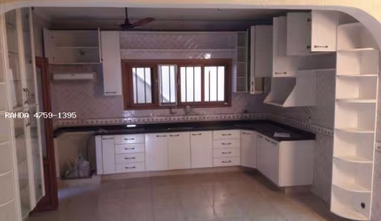 Casa para Venda em Suzano, Centro, 2 dormitórios, 2 suítes, 3 banheiros, 3 vagas