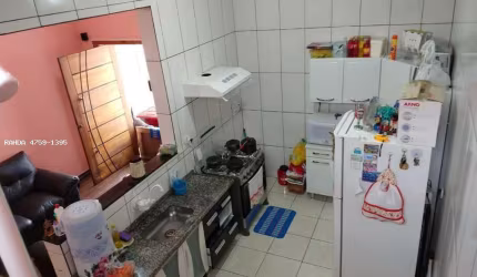 Casa para Venda em Suzano, Parque Maria Helena, 2 dormitórios, 2 banheiros, 2 vagas