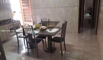 Casa para Venda em Suzano, Jardim Leblon, 2 dormitórios, 1 suíte, 1 banheiro, 4 vagas