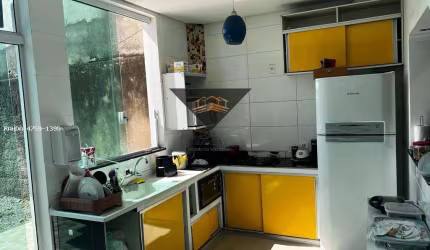 Sobrado para Venda em Suzano, Jardim Marcia, 3 dormitórios, 2 suítes, 3 banheiros, 6 vagas