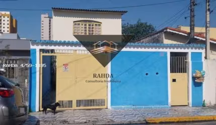 Sobrado para Venda em Suzano, Centro, 5 dormitórios, 3 suítes, 2 banheiros, 4 vagas