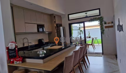 Casa com 3 dormitórios à venda, 134 m² por R$ 1.200.000,00 - Condomínio Terras do Vale - Caçapava/SP
