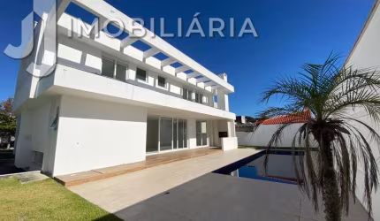 Casa Residencial com 4 quartos  à venda, 527.00 m2 por R$7550000.00  - Jurere Internacional - Florianopolis/SC