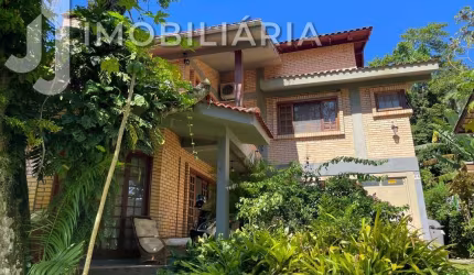 Casa Residencial com 4 quartos  à venda, 231.05 m2 por R$1950000.00  - Cachoeira Do Bom Jesus - Florianopolis/SC
