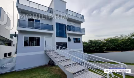 Casa Residencial com 3 quartos  à venda, 285.00 m2 por R$1590000.00  - Ingleses Do Rio Vermelho - Florianopolis/SC
