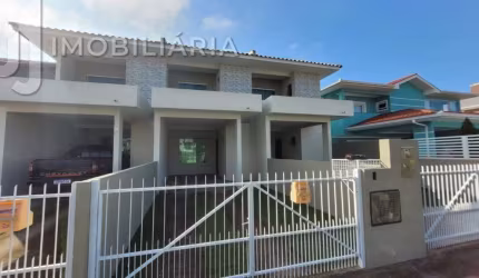 Casa Residencial com 2 quartos  à venda, 95.00 m2 por R$575000.00  - Ingleses Do Rio Vermelho - Florianopolis/SC