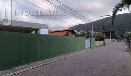 Terreno à venda, 470.00 m2 por R$1650000.00  - Sao Joao Do Rio Vermelho - Florianopolis/SC