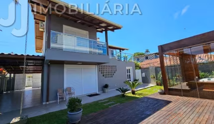 Casa Residencial com 3 quartos  à venda, 197.00 m2 por R$1300000.00  - Ingleses Do Rio Vermelho - Florianopolis/SC