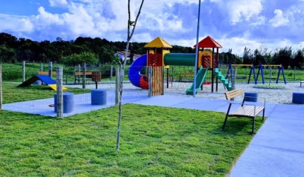 Casa Residencial com 3 quartos  à venda, 120.00 m2 por R$950000.00  - Vargem Pequena - Florianopolis/SC