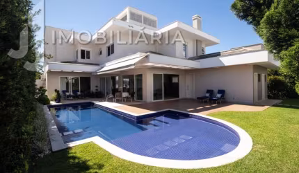 Casa Residencial com 4 quartos  à venda, 470.00 m2 por R$7900000.00  - Jurere Internacional - Florianopolis/SC