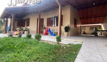 Casa Residencial com 5 quartos  à venda, 270.00 m2 por R$1900000.00  - Ingleses Do Rio Vermelho - Florianopolis/SC