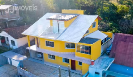 Casa Residencial com 5 quartos  à venda, 375.00 m2 por R$680000.00  - Sao Joao Do Rio Vermelho - Florianopolis/SC