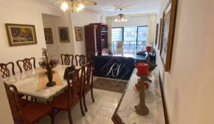 Apartamento amplo e muito bem distribuído localizado na quadra da praia, porteira fechada, com uma linda Vista para o Mar e próximo ao Shopping Praiam