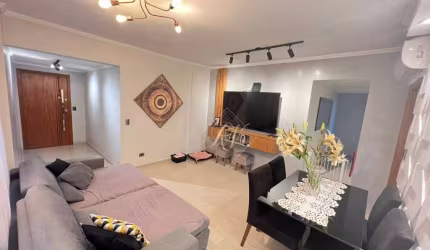 Apartamento com fino acabamento, 3 dormitórios, à 1 quadra da Praia em Santos!!!