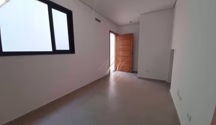 QUINTAL PRIVATIVO, SOBRADO TÉRREA, EXCELENTE ACABAMENTO, 2 DORMITÓRIOS NA CIDADE DE SANTOS!!!