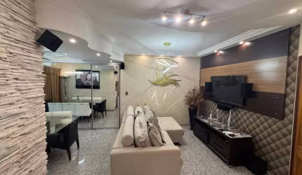 Maravilhoso apartamento amplo, com planejados, super bem localizado, a 4 quadras da paria no coração do Boqueirão!!!!