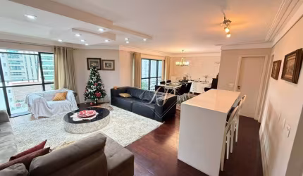 Excelente apartamento, andar alto, vista livre, um por andar, super bem localizado no coração do Gonzaga!!!