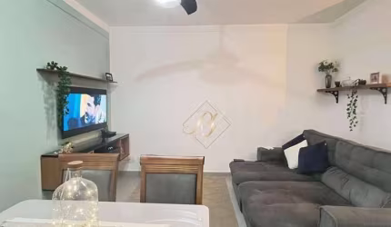 SALA AMPLA COM SACADA, SOBRADO, 2 DORMITÓRIOS AMPLOS, DEPÓSITO, VAGA, NA CIDADE DE SANTOS!!!
