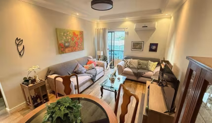 SACADA NA SALA E DORMITÓRIO!!! Apartamento, vista livre, sacada na sala e um dormitório no bairro Ponta da Praia em Santos!!!