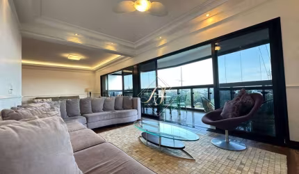 Maravilhoso apartamento, com 252m², frente mar, porteira fechada, super bem localizado no bairro da Pompeia!!!