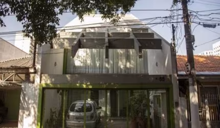 EXCELENTE SOBRADO PARA USO COMERCIAL OU RESIDENCIAL