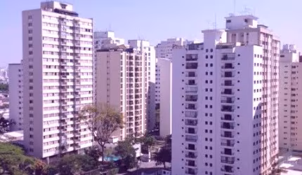 EXCELENTE FLAT - LAZER - LOCALIZAÇÃO PRIVILEGIADA