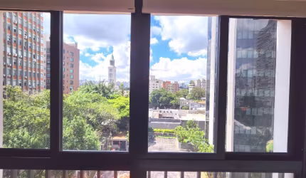 EXCELENTE APTO MOBILIADO - LOCALIZAÇÃO PRIVILEGIADA