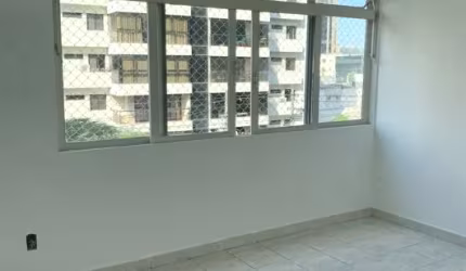 EXCELENTE APTO - LOCALIZAÇÃO PRIVILEGIADA