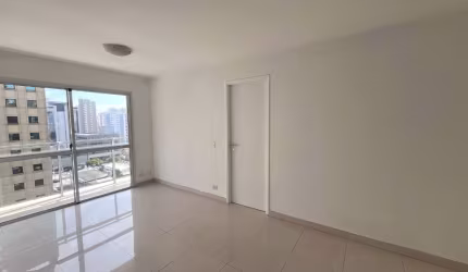 EXCELENTE APTO - VARANDA - LAZER - LOCALIZAÇÃO PRIVILEGIADA